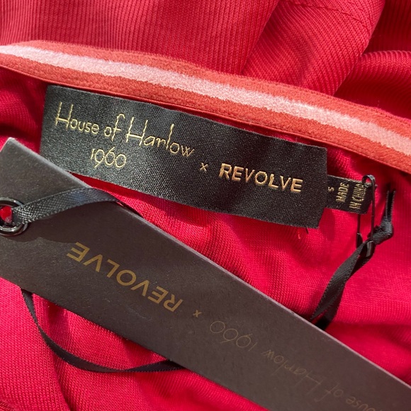house of harlow x revolve red bell sleeve dress - Picture 4 of 5
